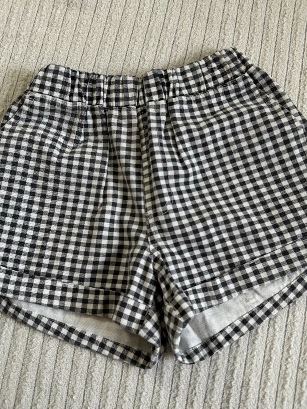 Forever 21 Black and White Checkered Shorts with pockets
